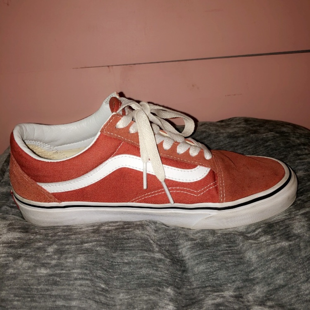 Old Skool Vans® pig suede burnt brick